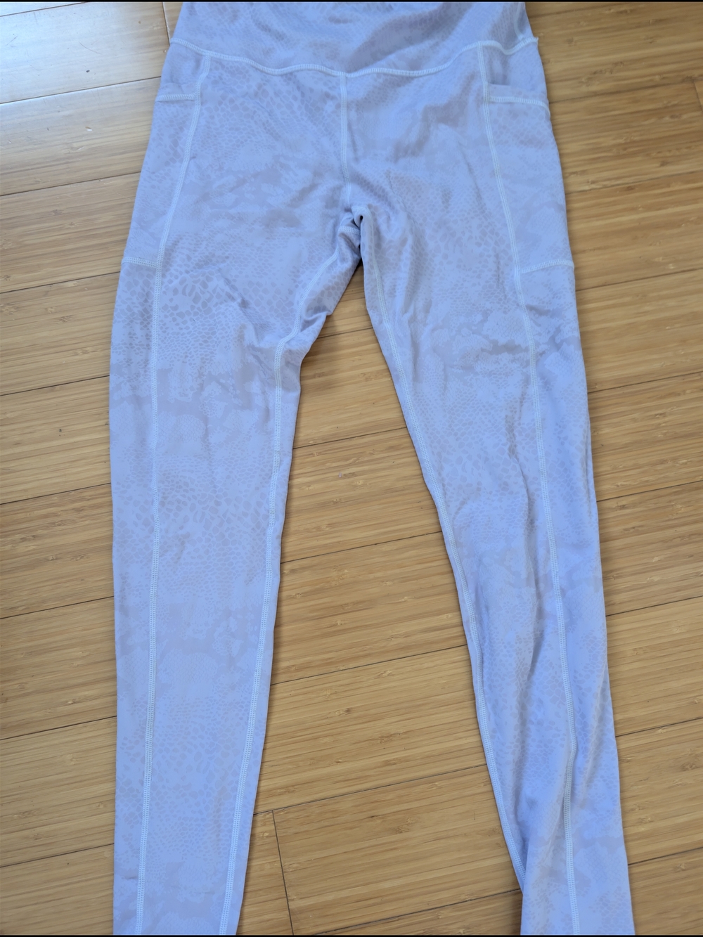 Constantly Varied Gear Light Purple Snake-Print Leggings - Small